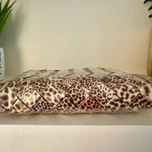 Nahui Ollin Leopard Print Wristlet - Picture 4 of 6